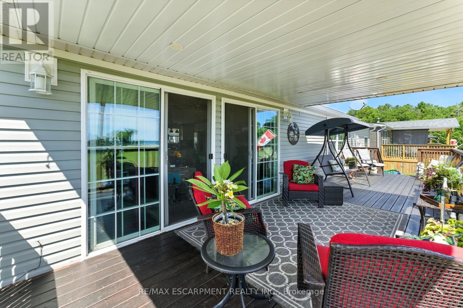 55 RIVERBEND CRESCENT - 42