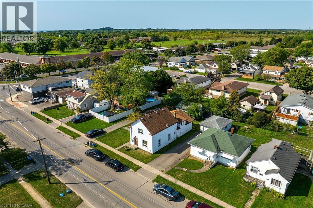 526 STEELE STREET - 3