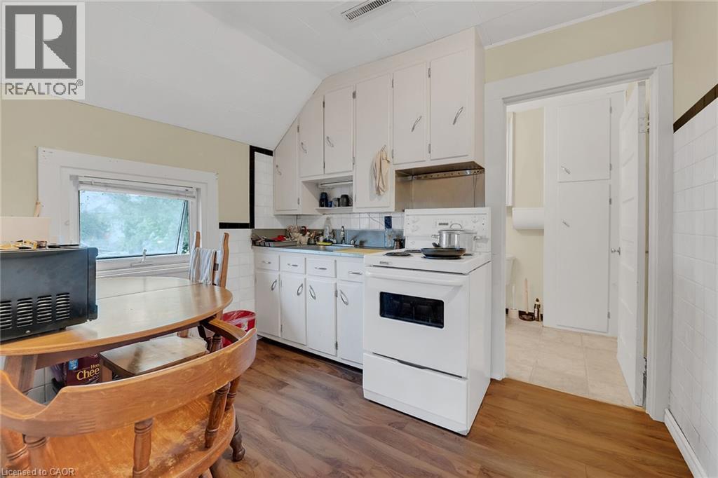 526 STEELE STREET - 5