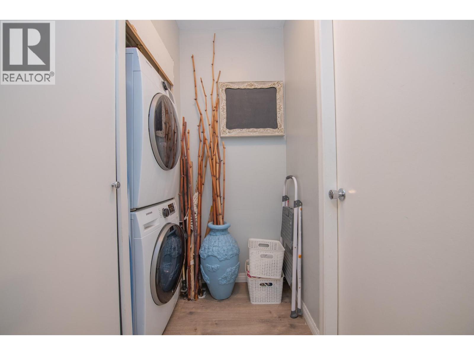  3908 Pleasant Valley Road, Vernon