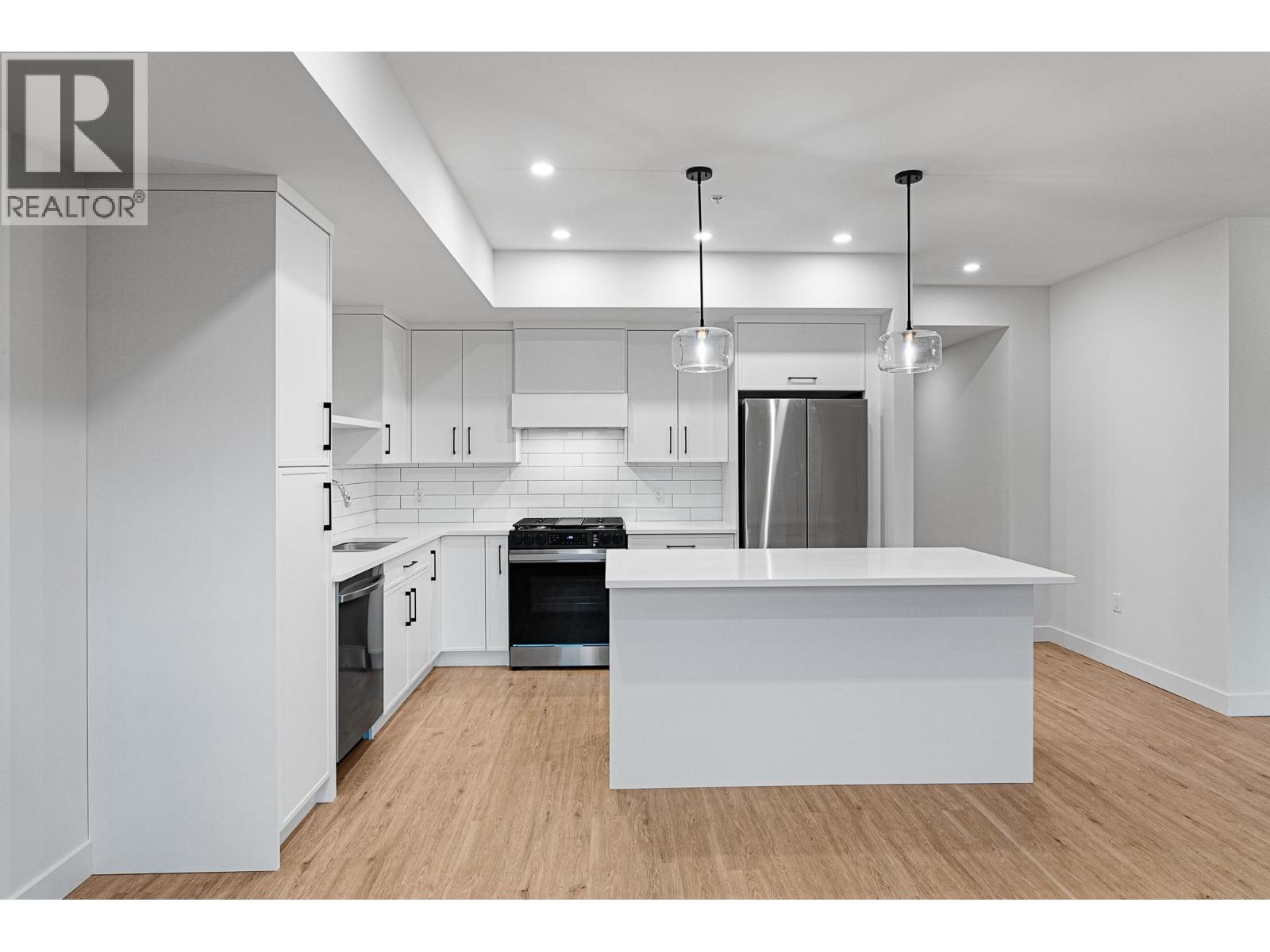 1844 Qu'Appelle Boulevard Unit# 103, Kamloops