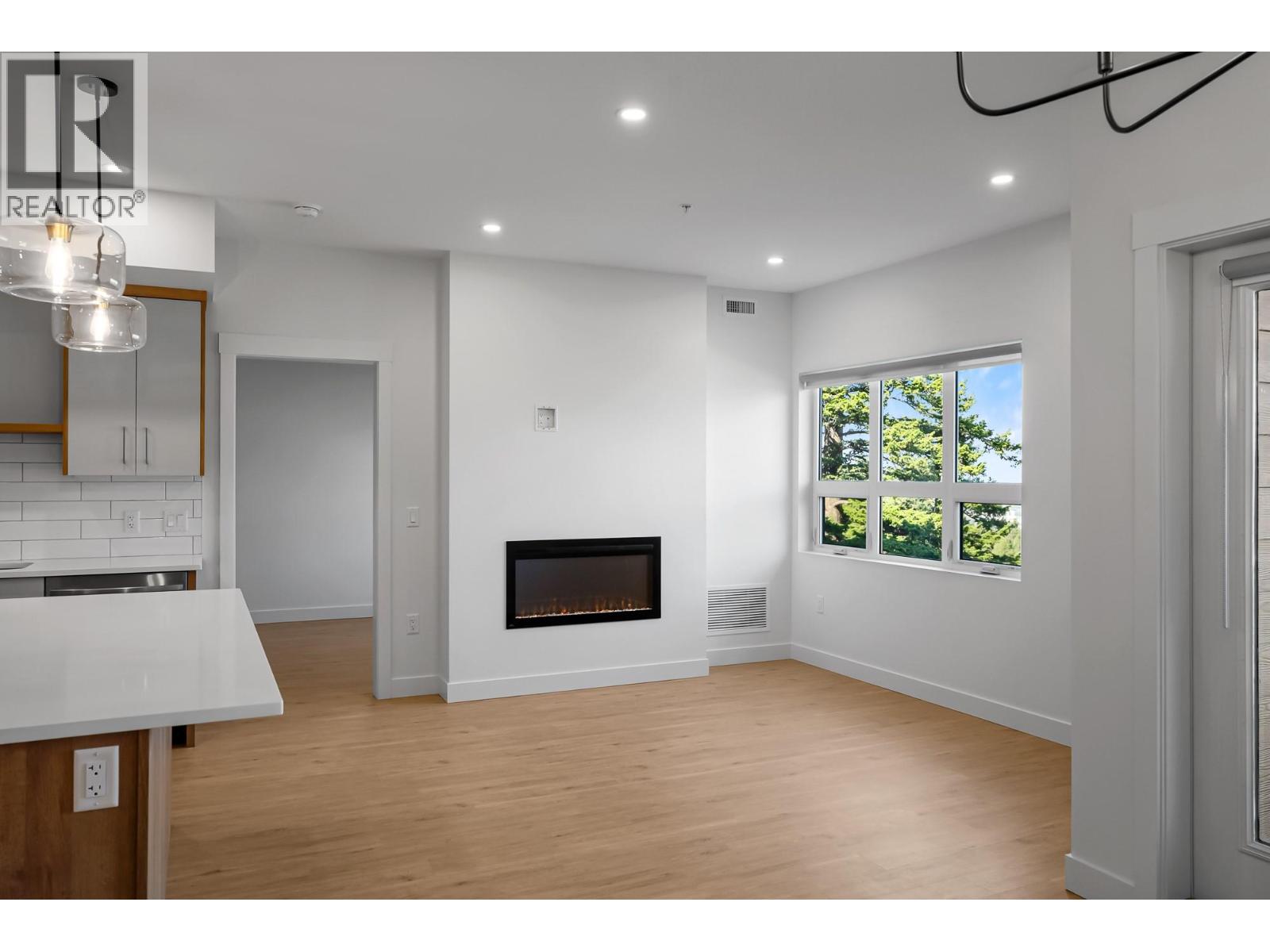 1844 Qu'Appelle Boulevard Unit# 206, Kamloops