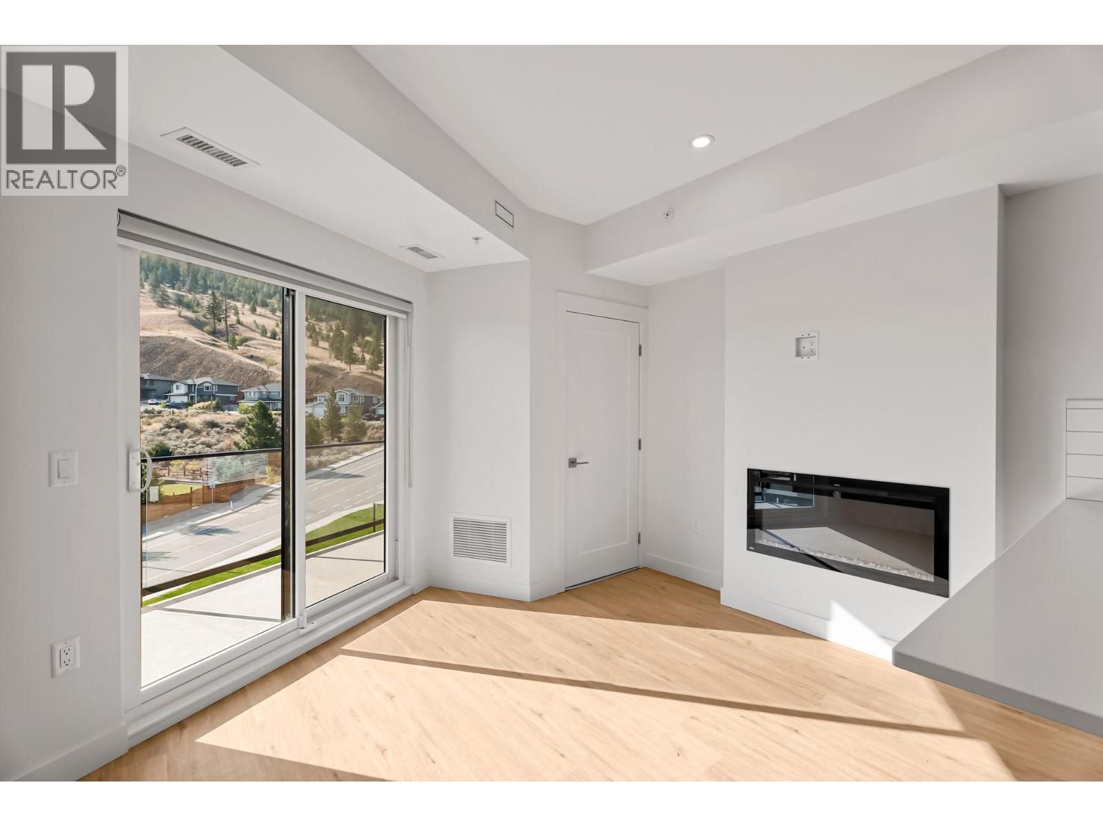 1844 Qu'Appelle Boulevard Unit# 410, Kamloops