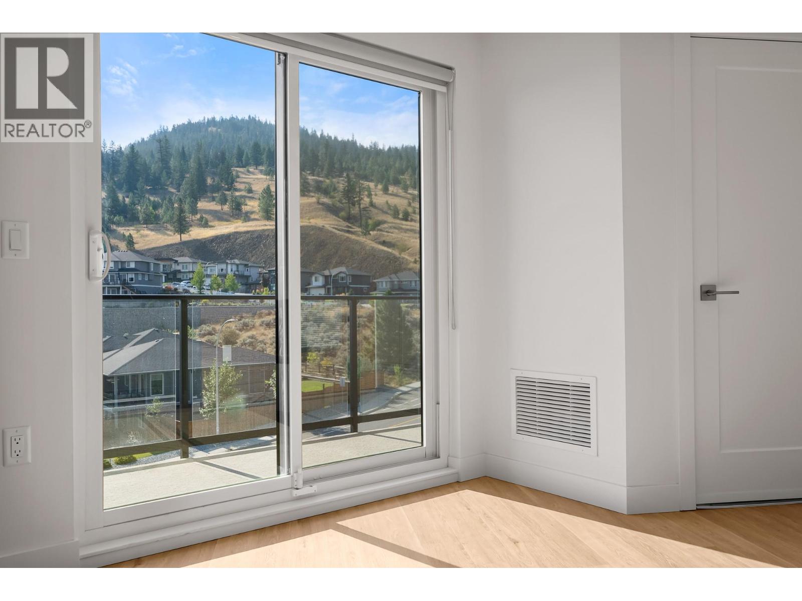 1844 Qu'Appelle Boulevard Unit# 410, Kamloops