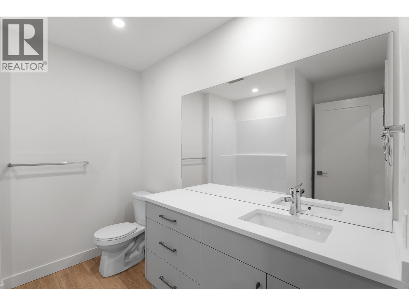 1844 Qu'Appelle Boulevard Unit# 410, Kamloops