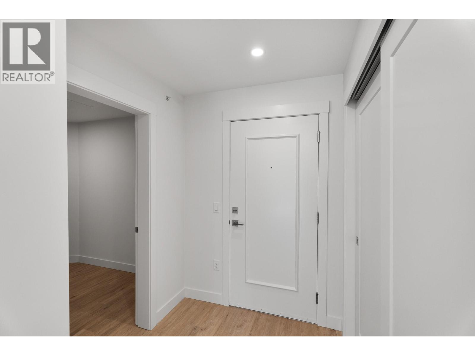 1844 Qu'Appelle Boulevard Unit# 410, Kamloops