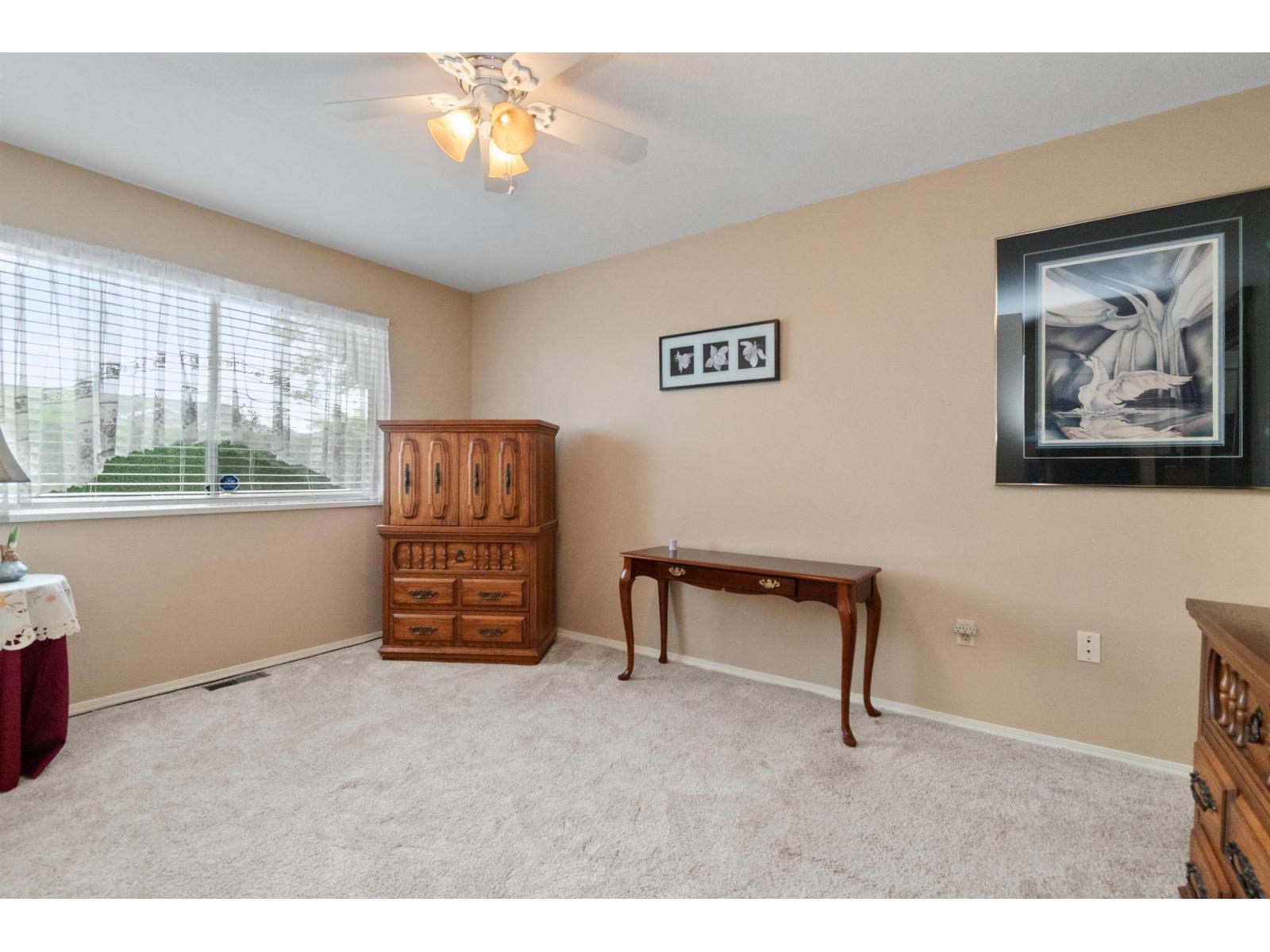 255 7610 EVANS ROAD, Sardis West Vedder, Chilliwack