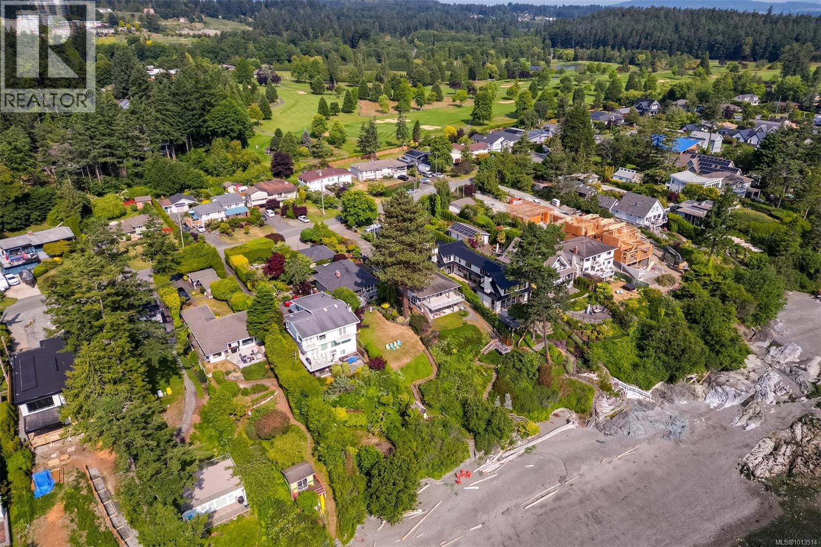  5299 Parker Avenue, Saanich