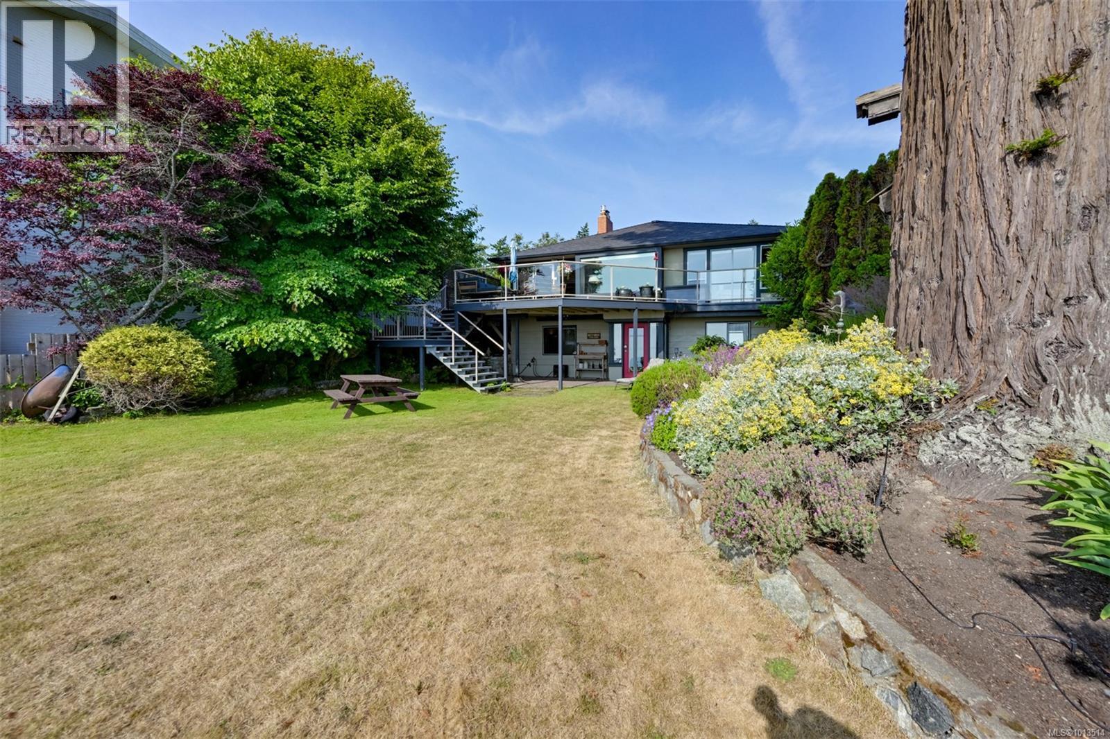  5299 Parker Avenue, Saanich