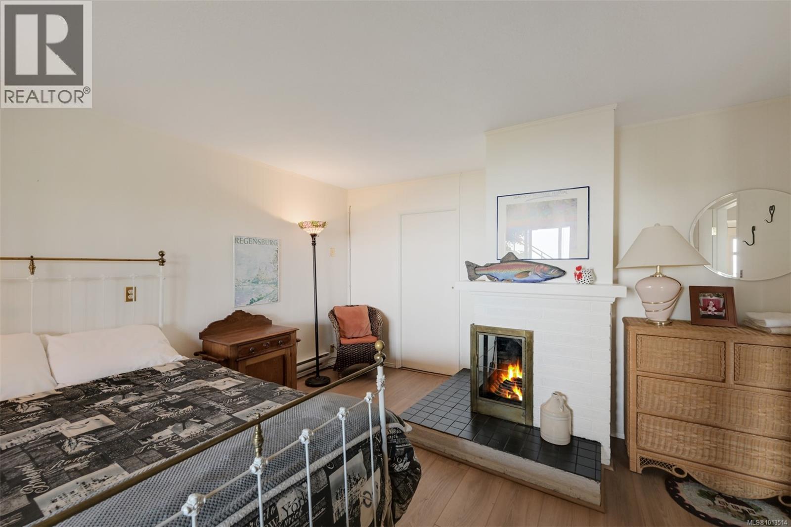  5299 Parker Avenue, Saanich