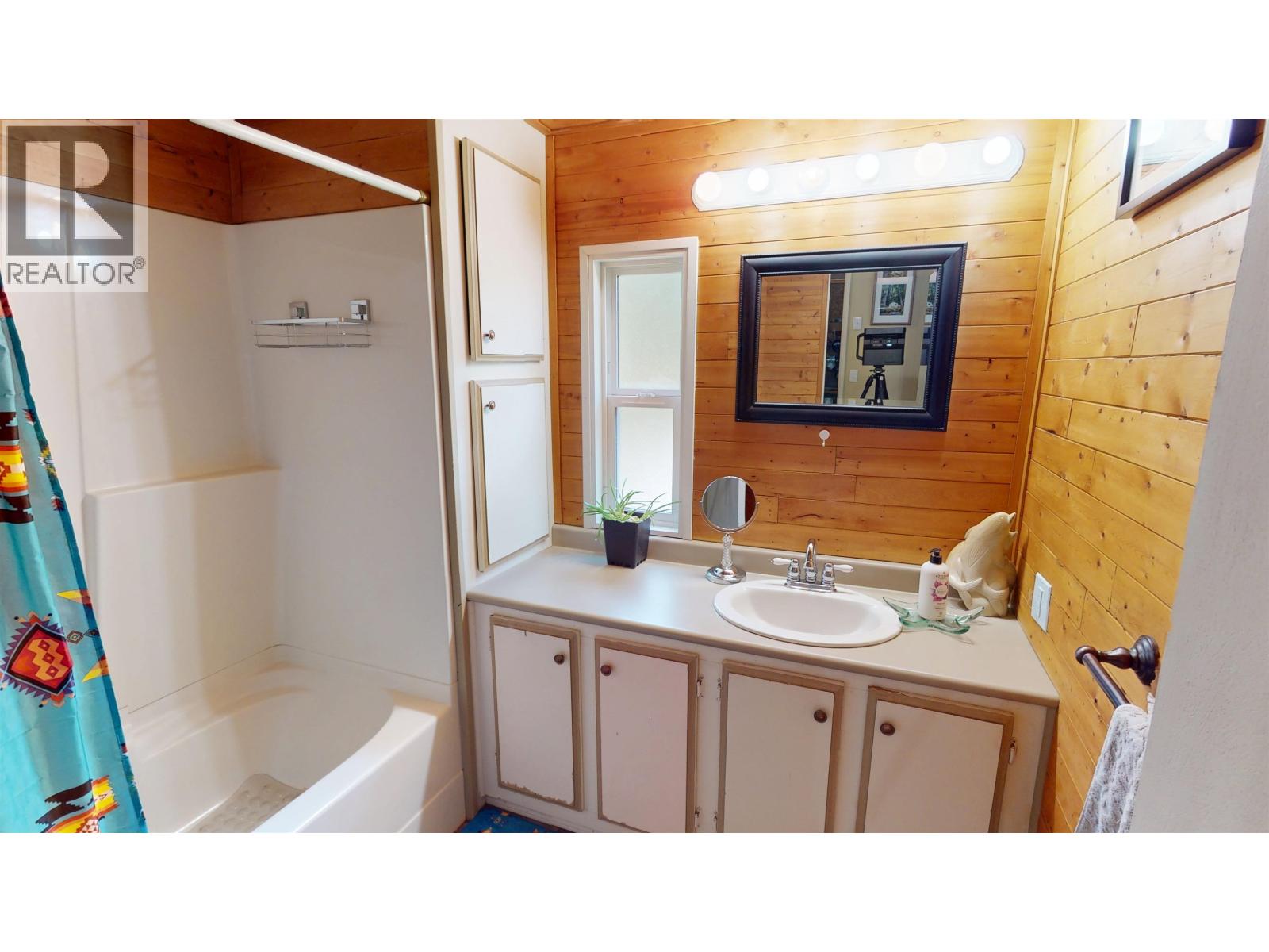 713 TIBBLES ROAD, Quesnel