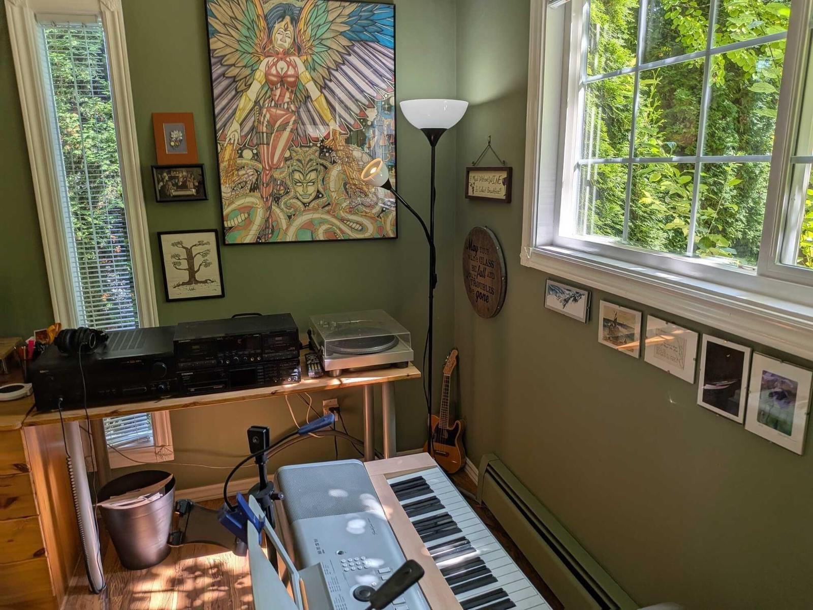 2724 BAYVIEW STREET, Surrey