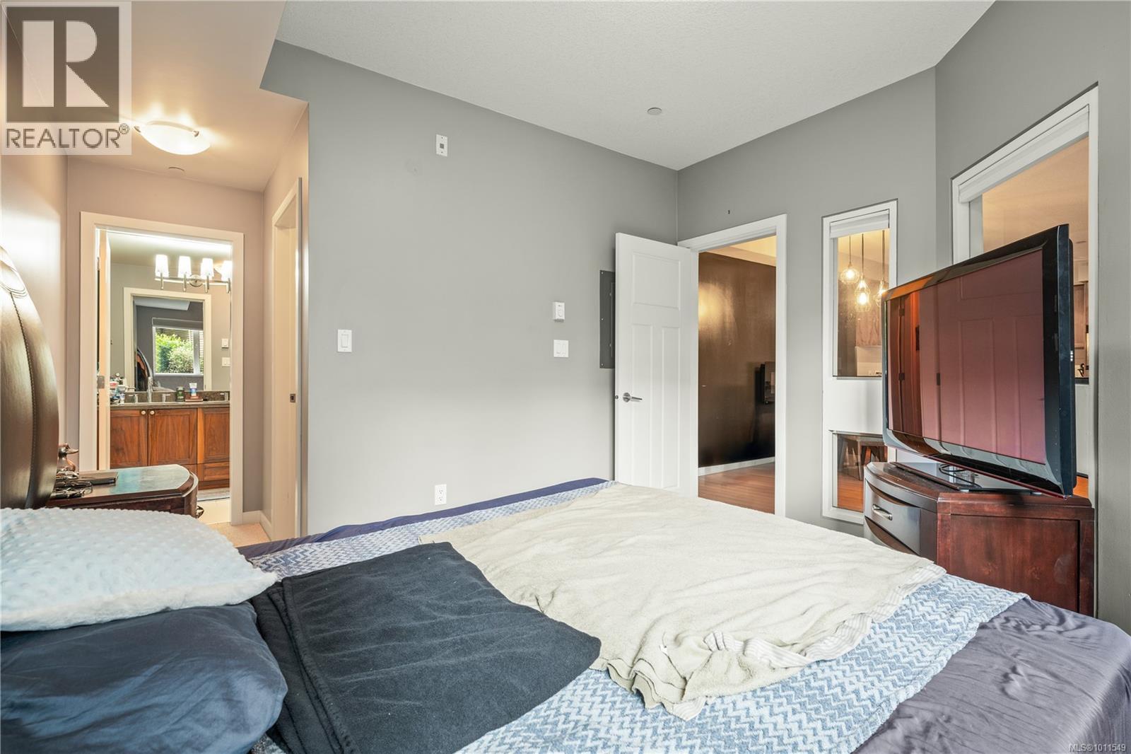 215 99 Chapel St, Nanaimo