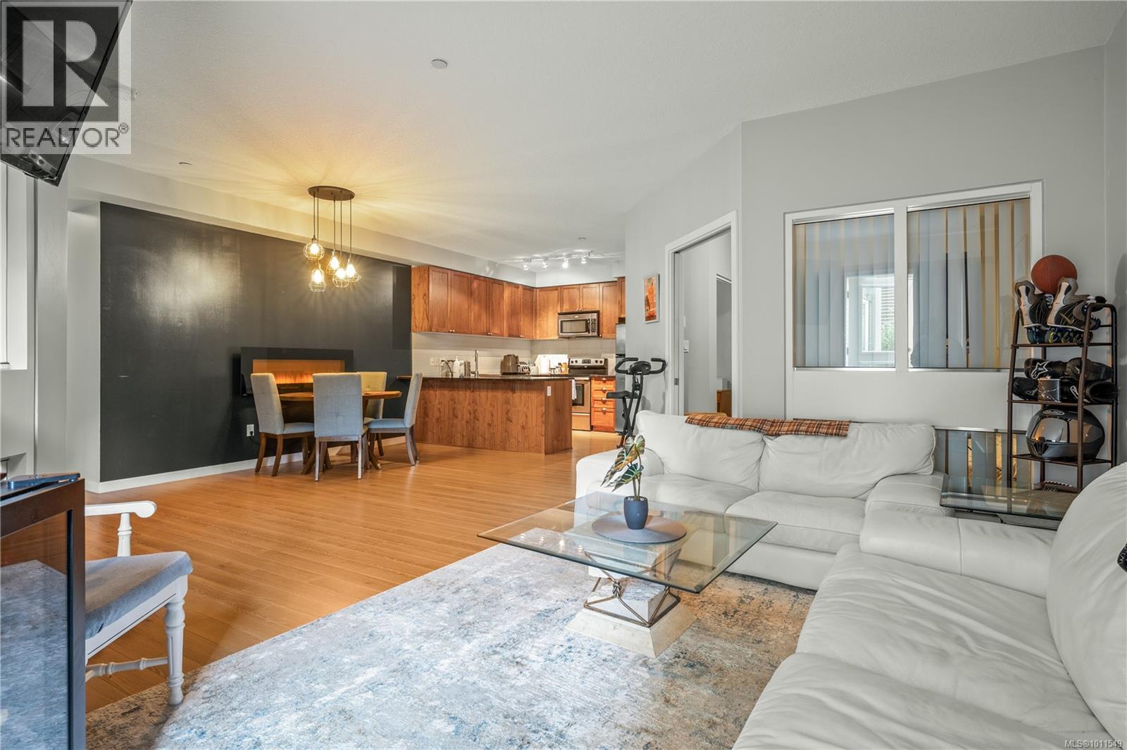 215 99 Chapel St, Nanaimo