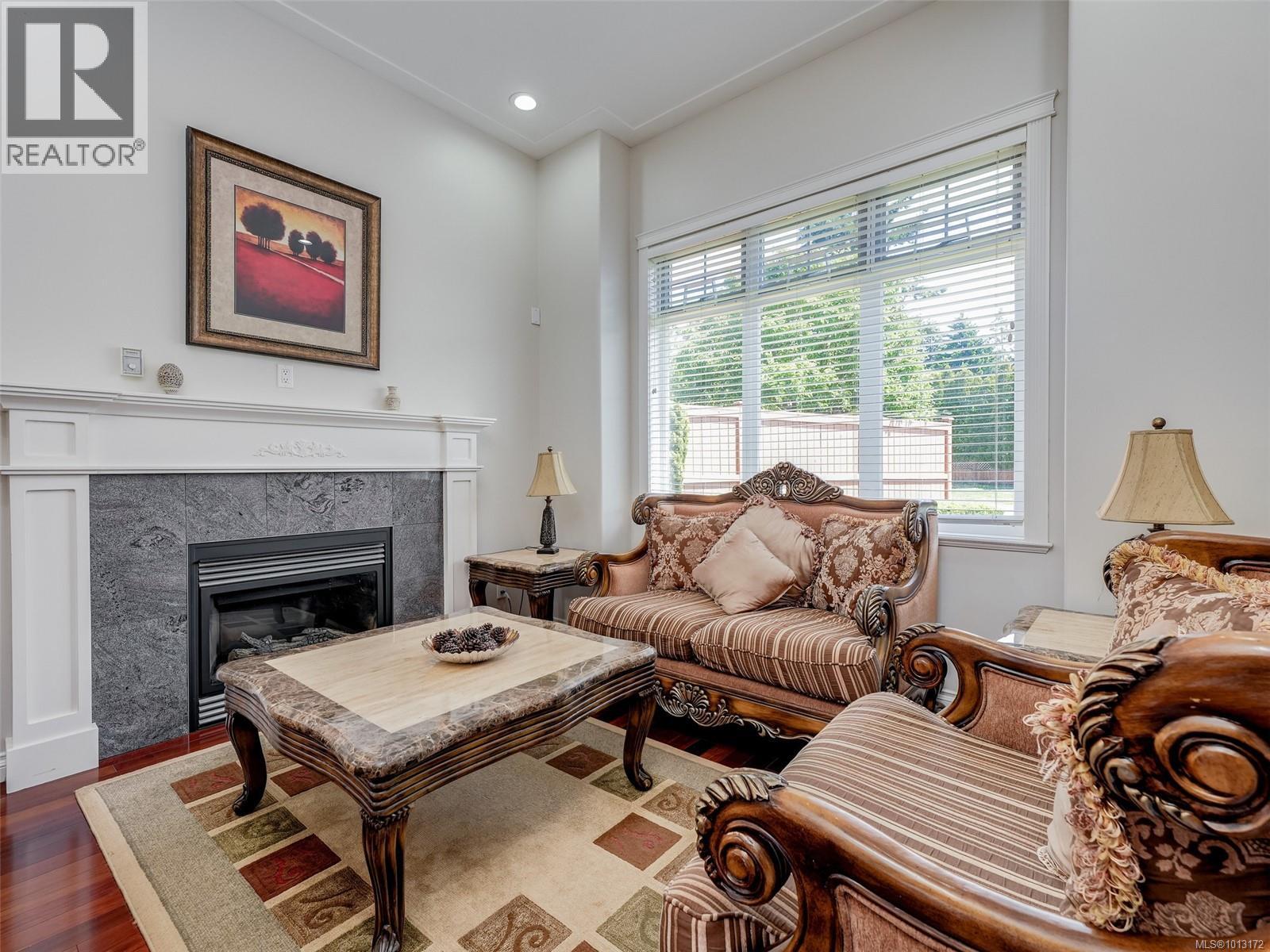  4276 Kincaid Street, Saanich
