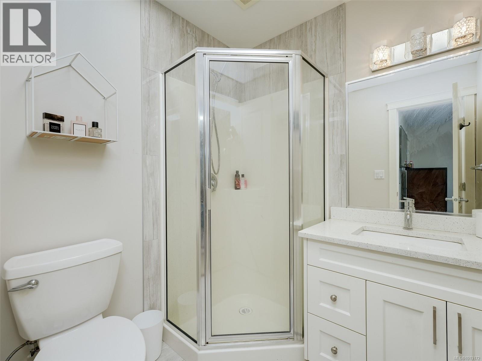  4276 Kincaid Street, Saanich