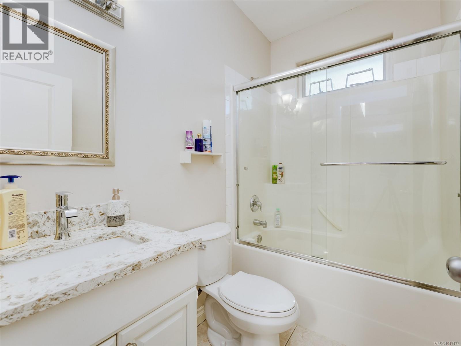  4276 Kincaid Street, Saanich