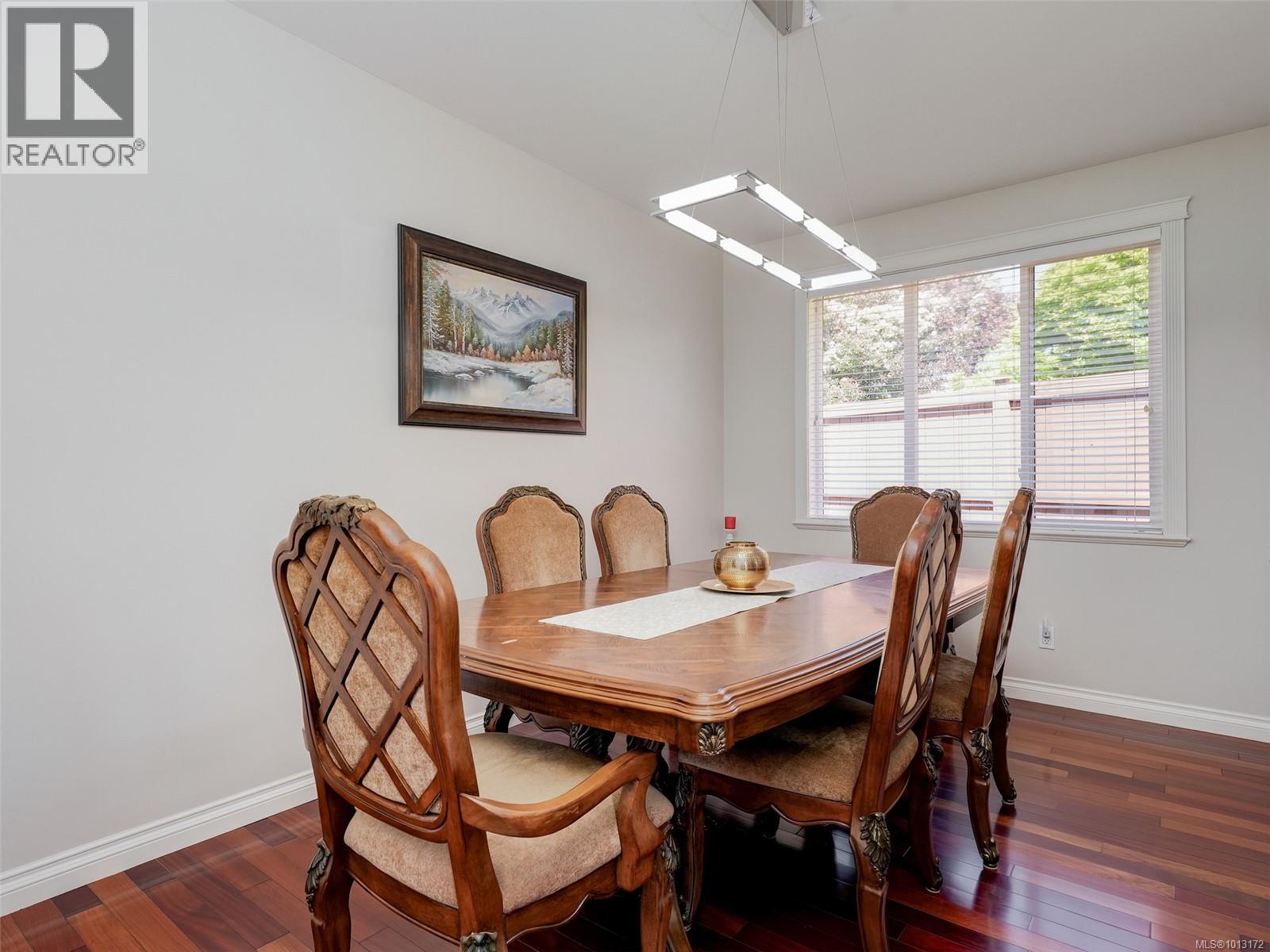  4276 Kincaid Street, Saanich