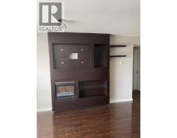 205 22318 Lougheed Highway, Maple Ridge, BC V2X2T4 Photo 9