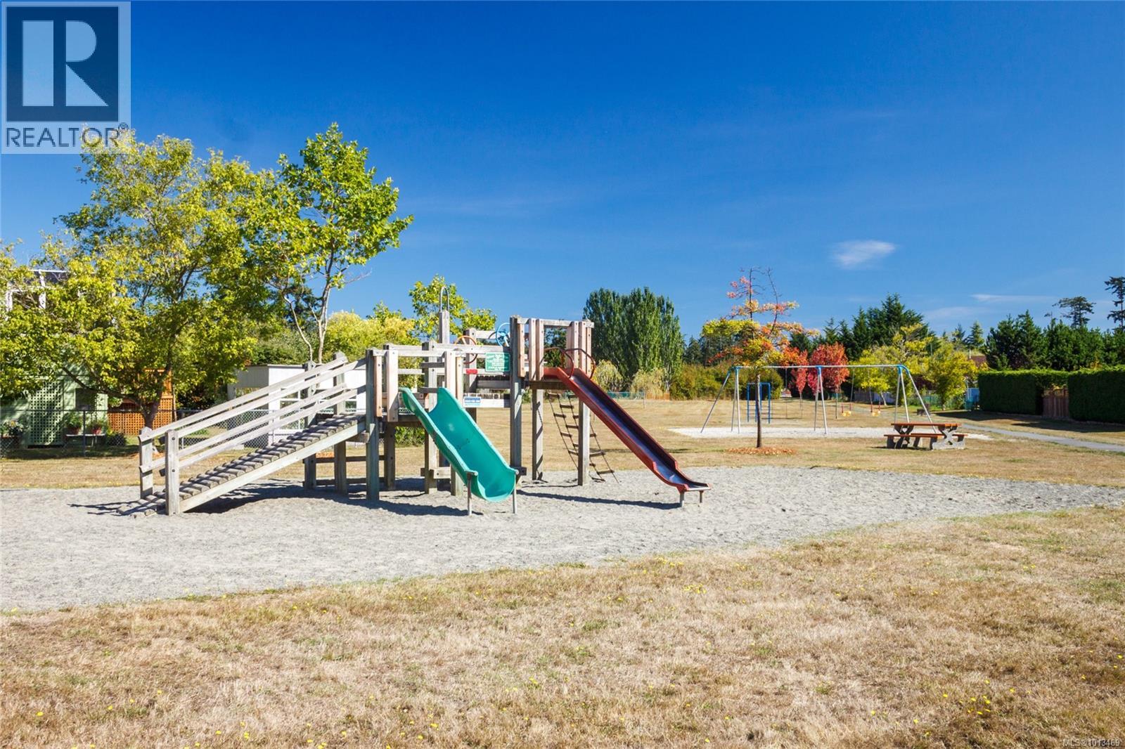 10287 Bowerbank Rd, Sidney