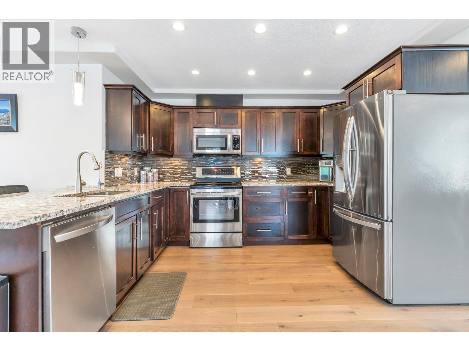 1973 MORGAN AVENUE, Port Coquitlam