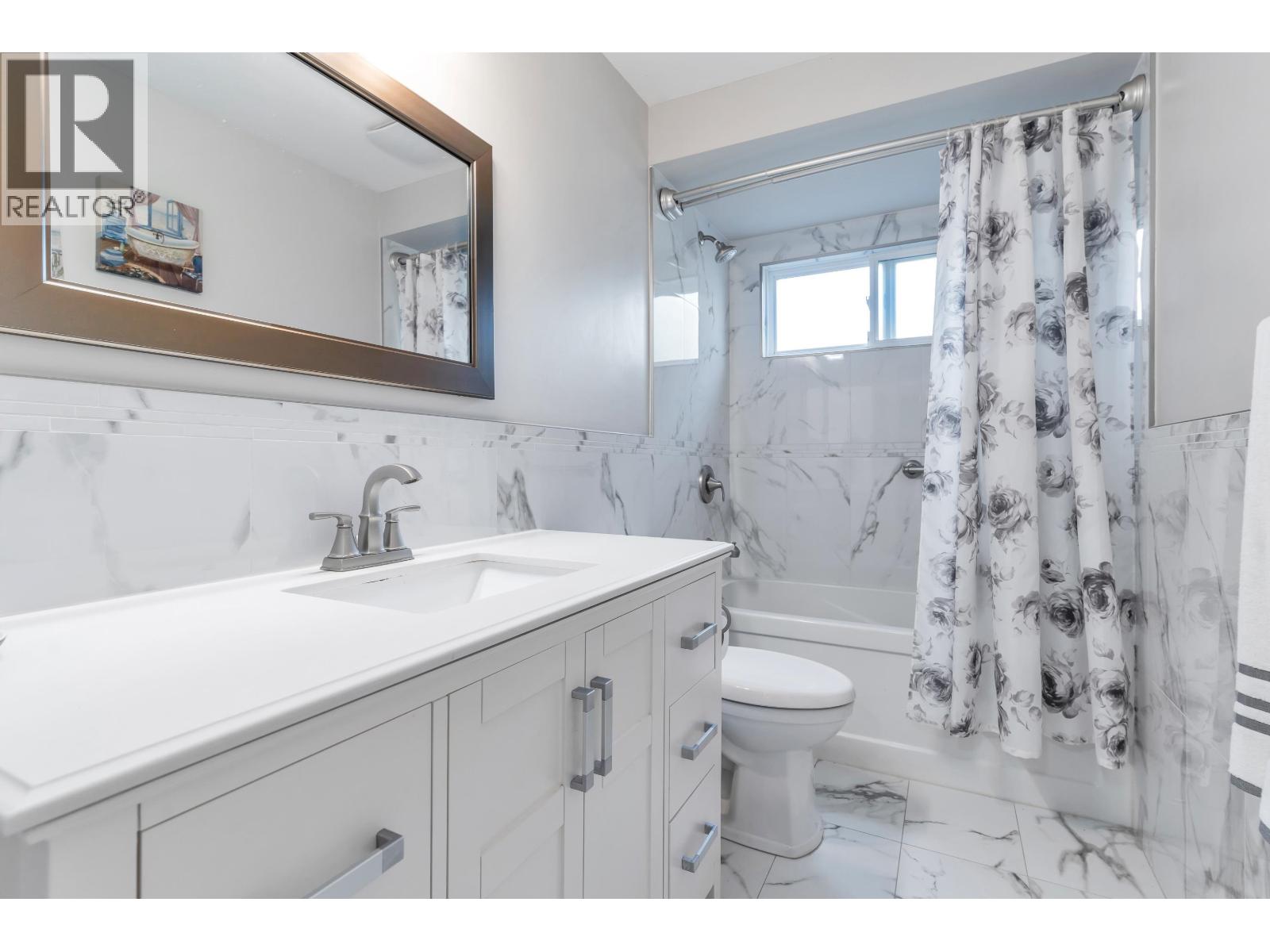 1973 MORGAN AVENUE, Port Coquitlam