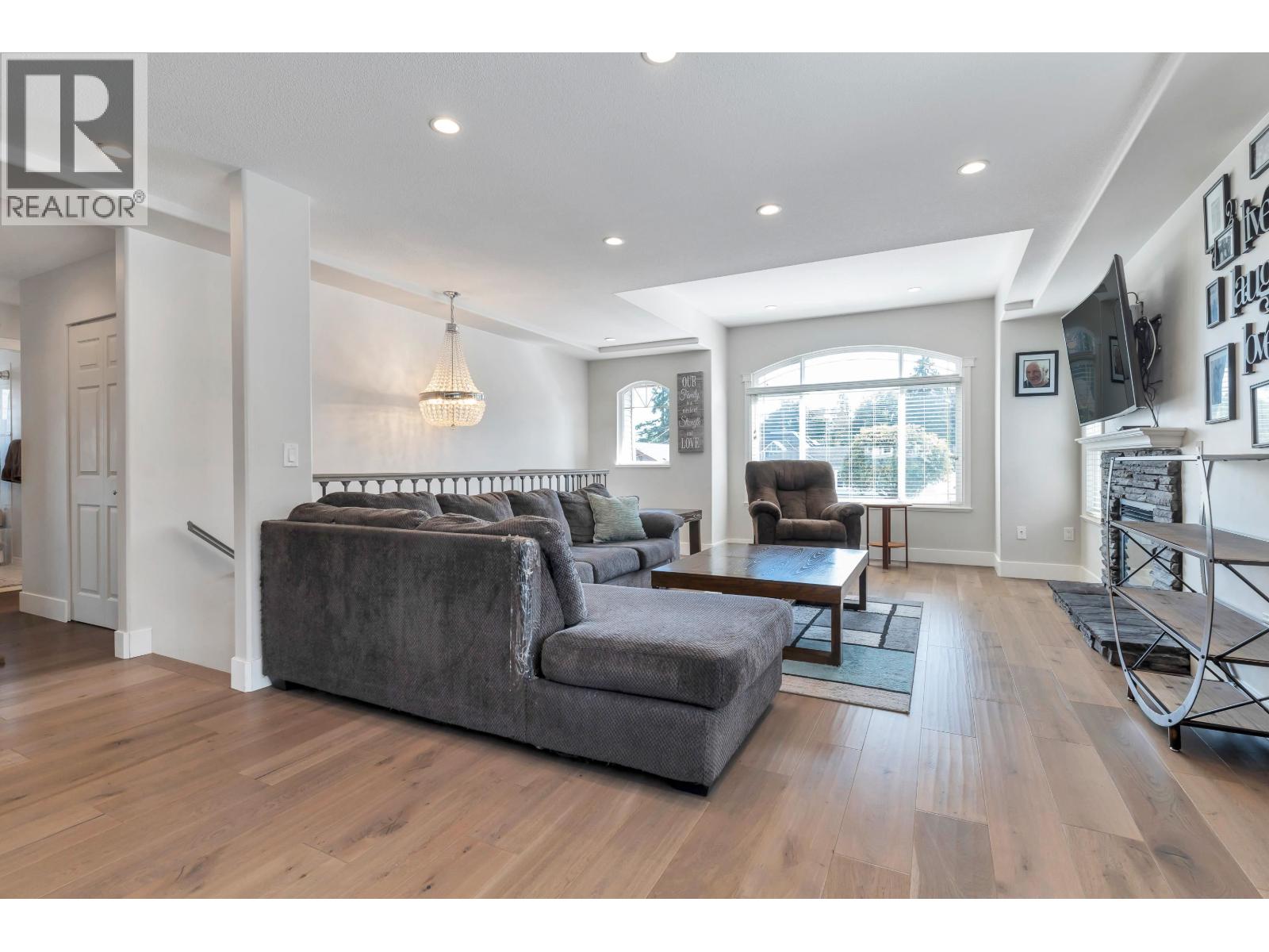 1973 MORGAN AVENUE, Port Coquitlam