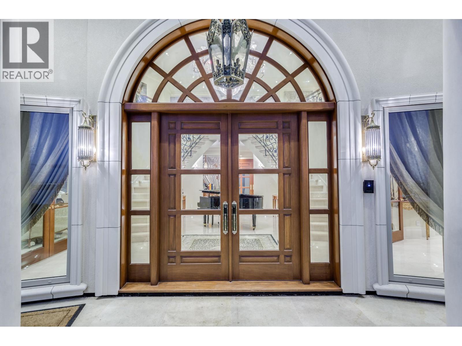 1175 EYREMOUNT DRIVE, West Vancouver