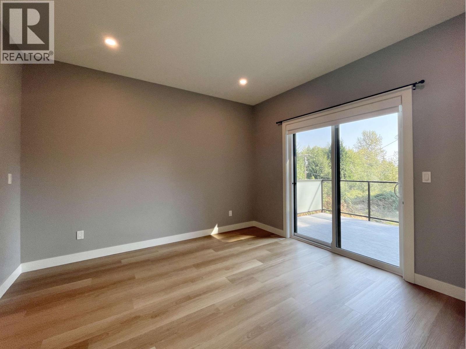 915 PAYNE ROAD, Gibsons
