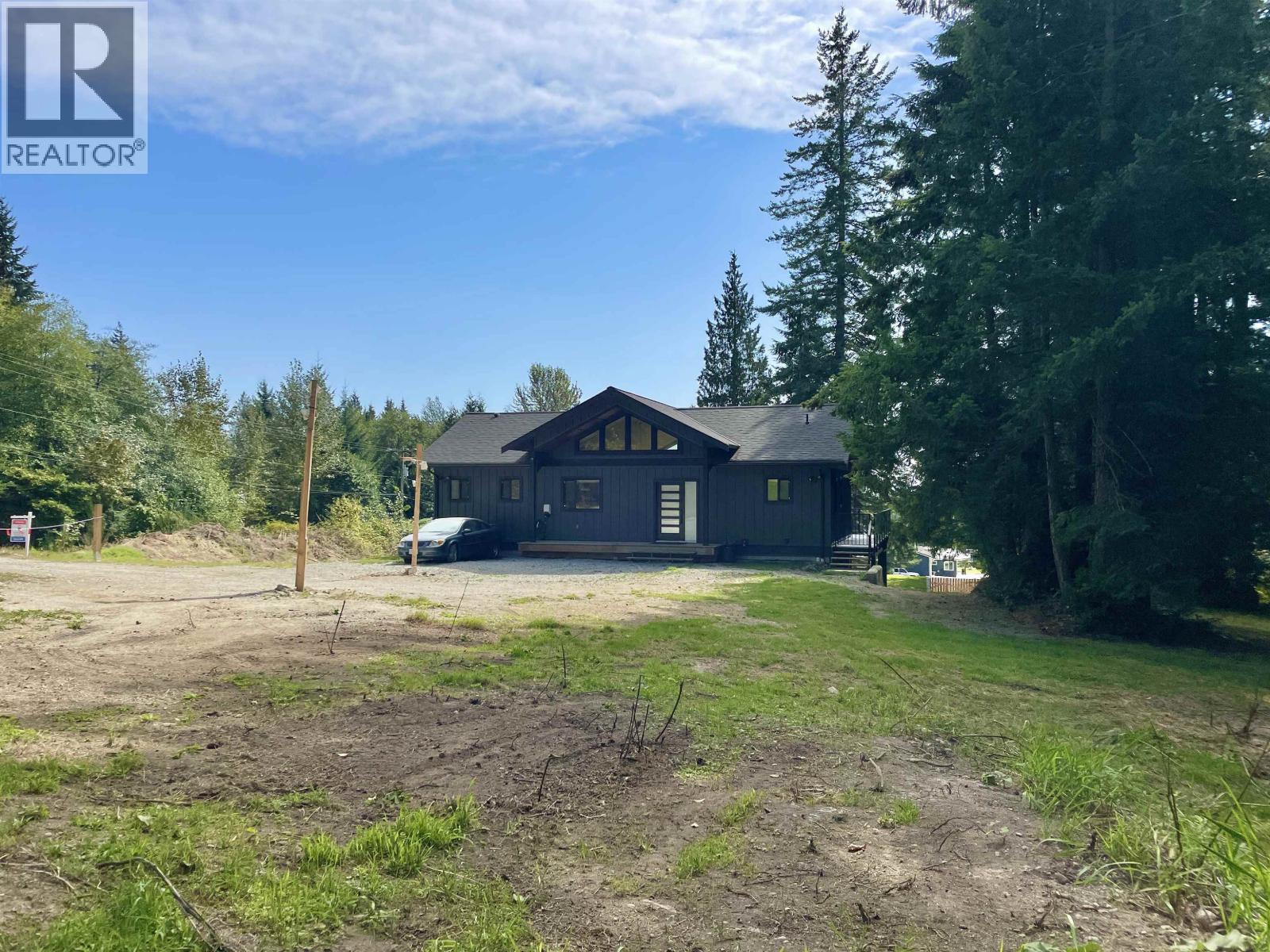 915 PAYNE ROAD, Gibsons