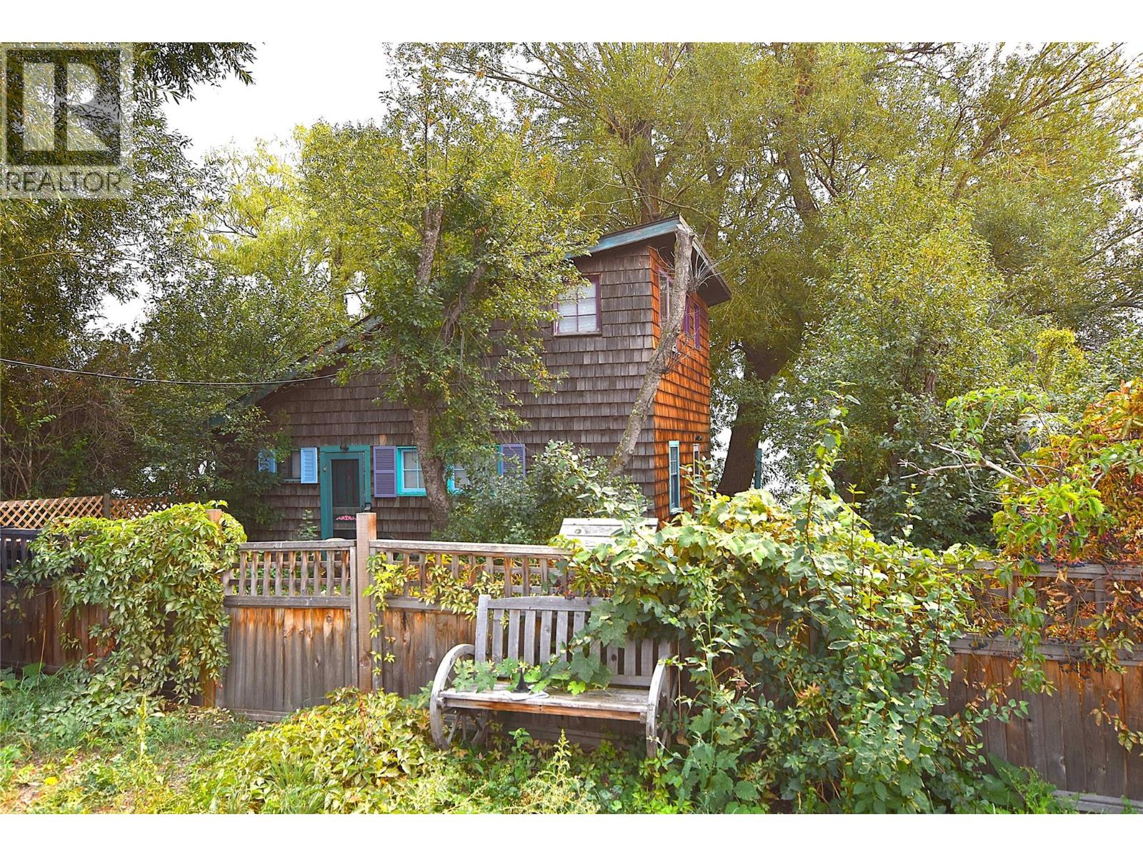  4 Mary Anne's Road, Vernon