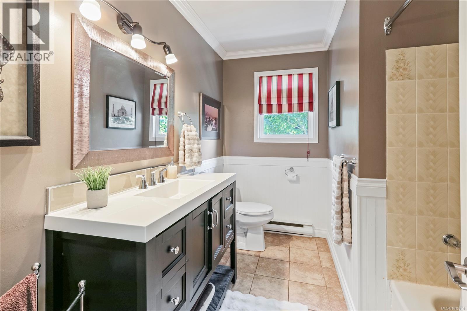1521 Marine Cir, French Creek