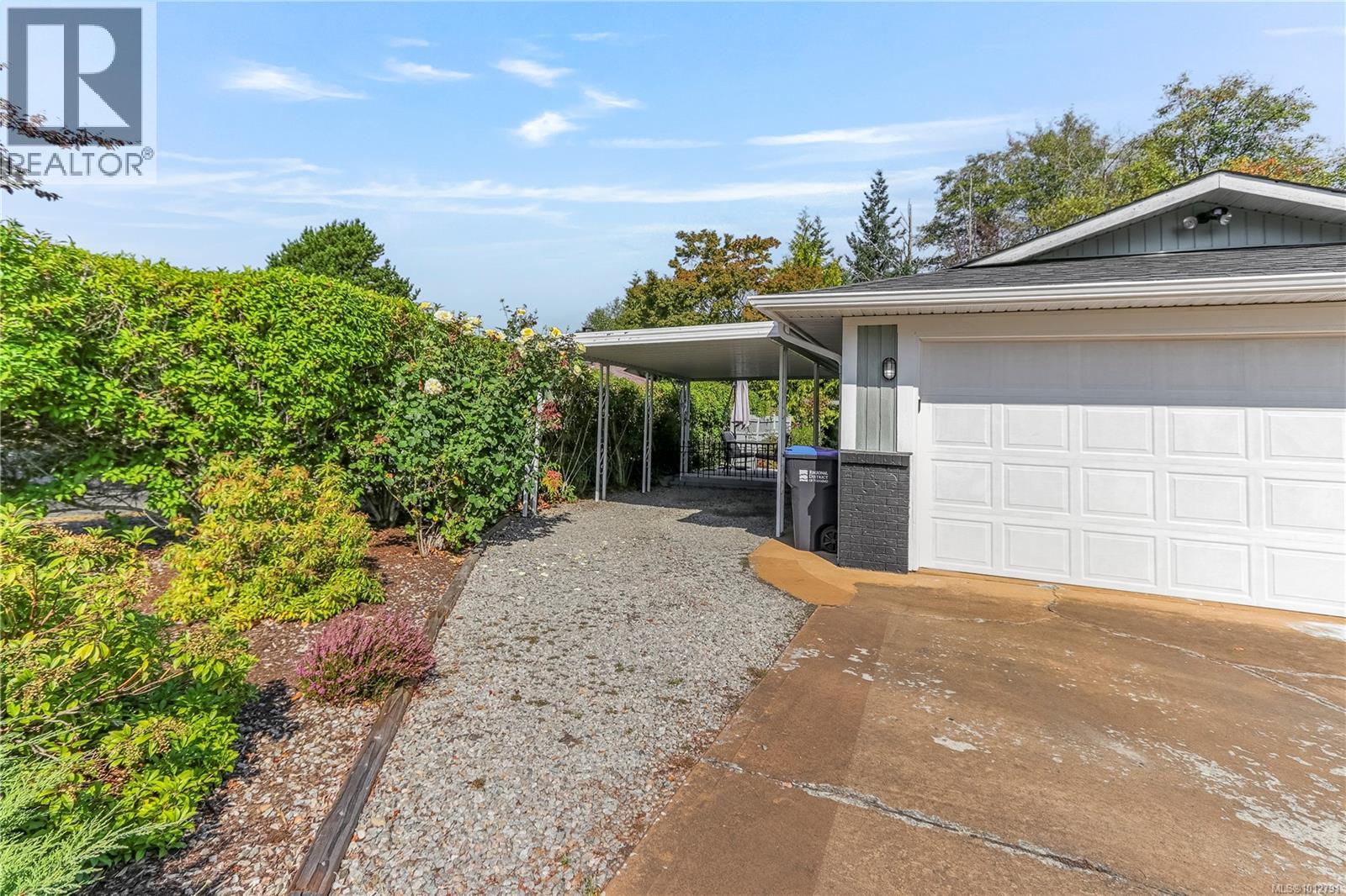 1521 Marine Cir, French Creek