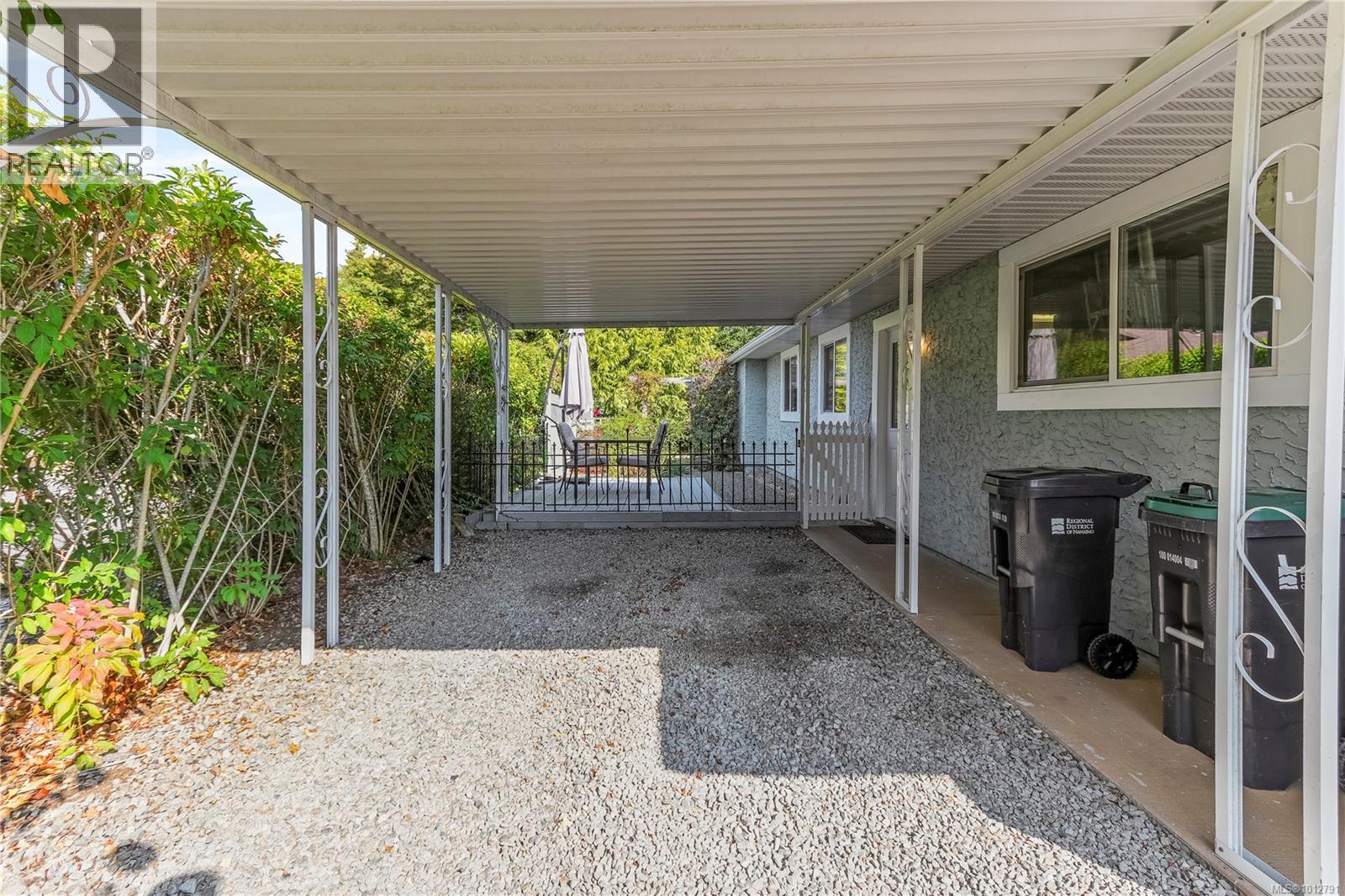 1521 Marine Cir, French Creek