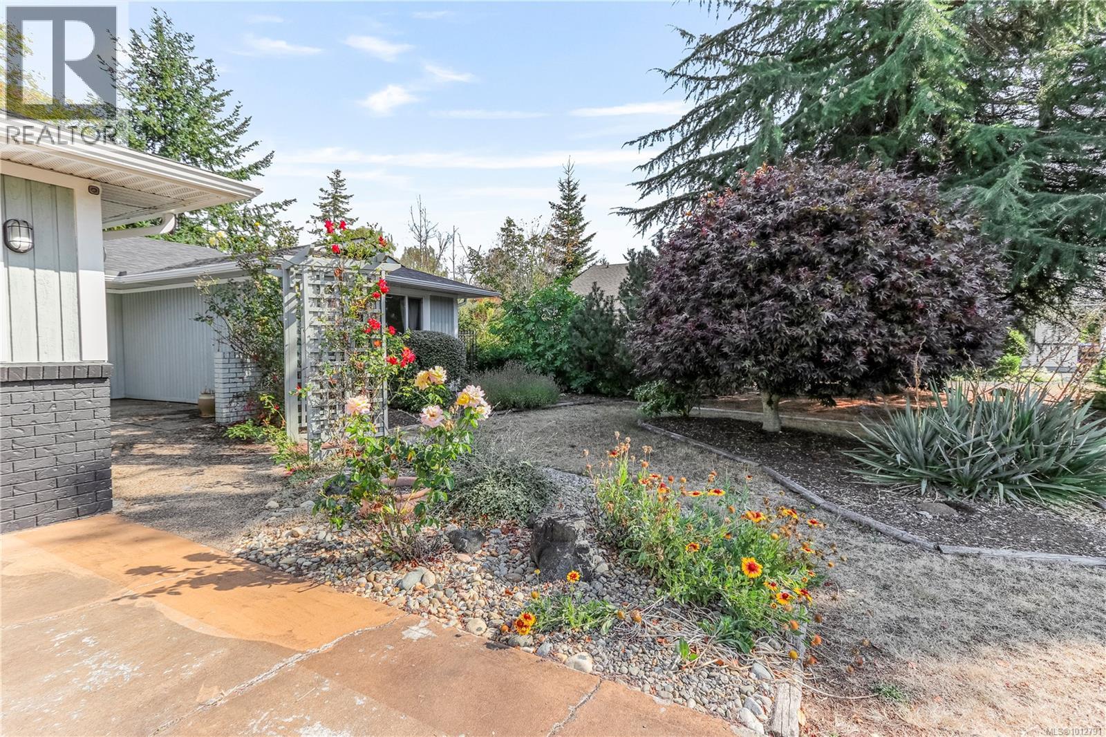 1521 Marine Cir, French Creek