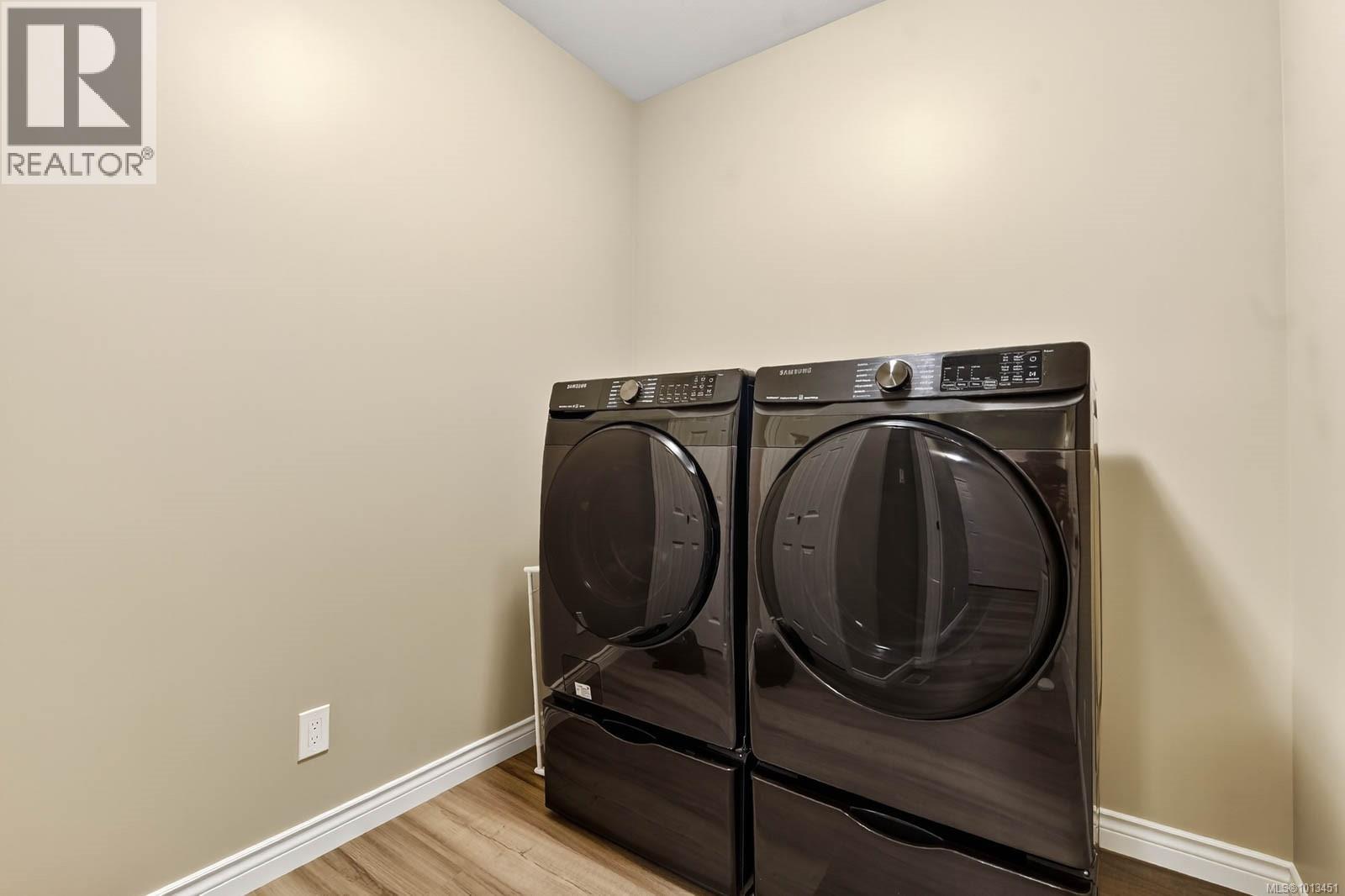 5595 Maebelle Rd, Port Alberni