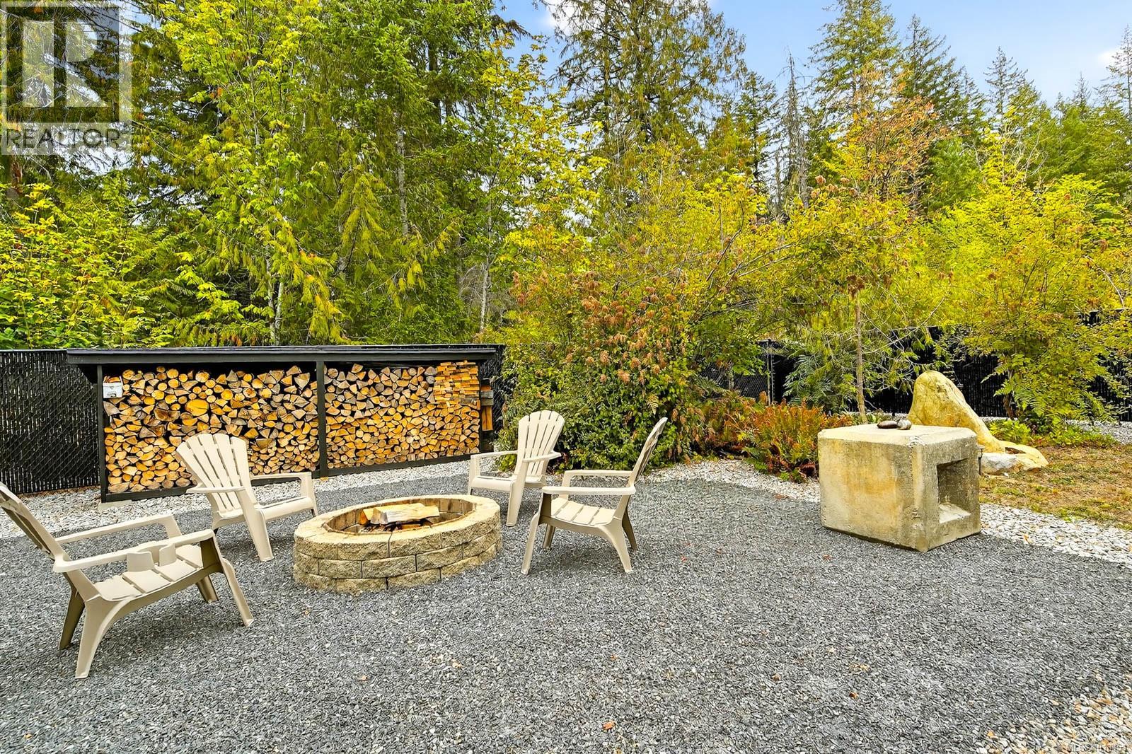 5595 Maebelle Rd, Port Alberni