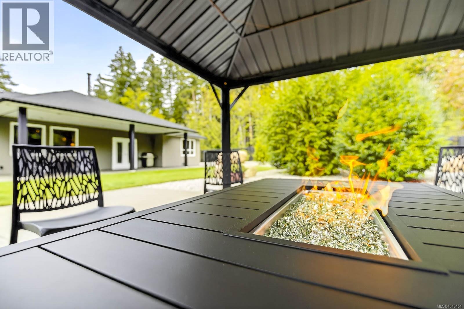 5595 Maebelle Rd, Port Alberni