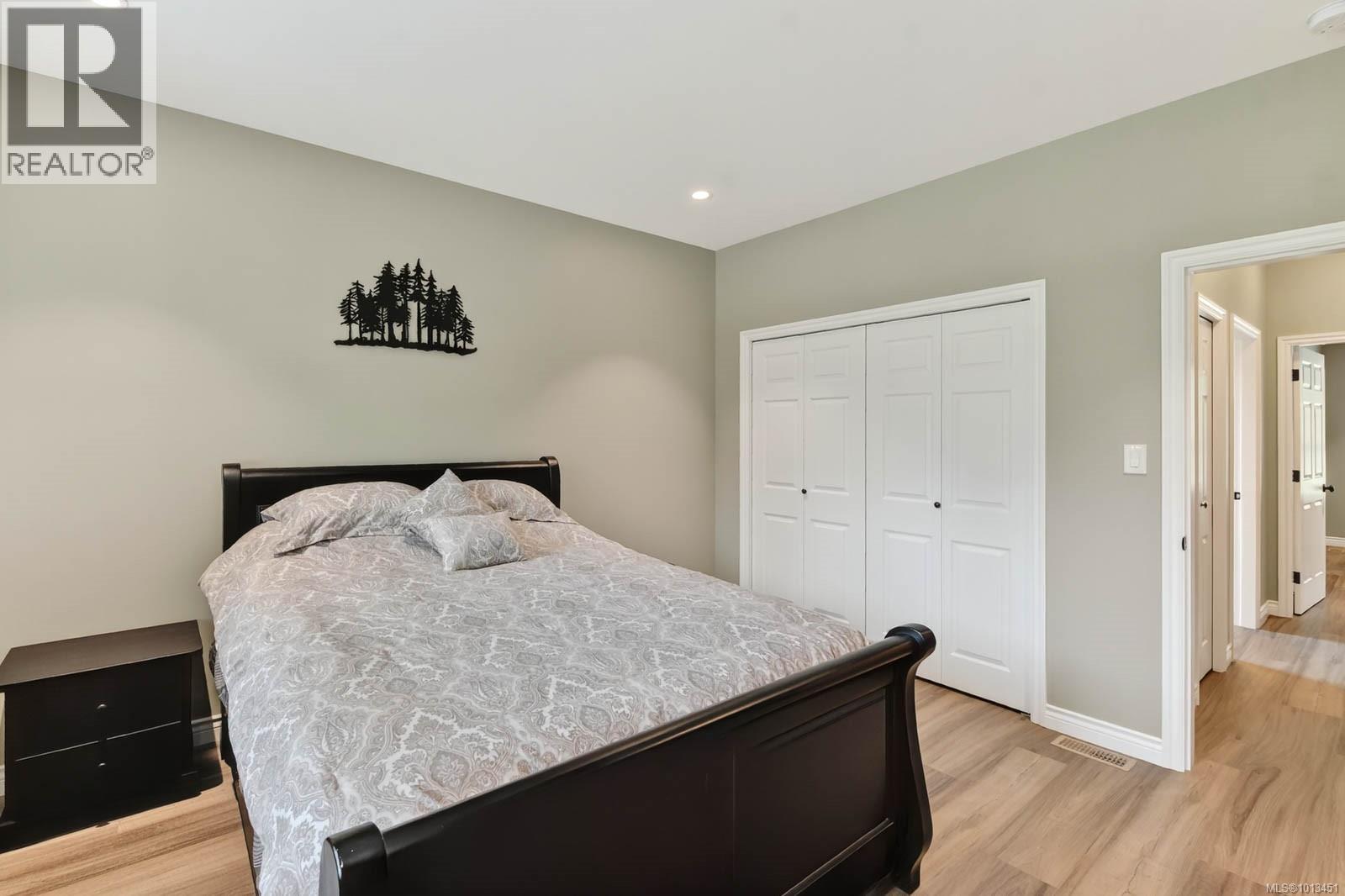 5595 Maebelle Rd, Port Alberni