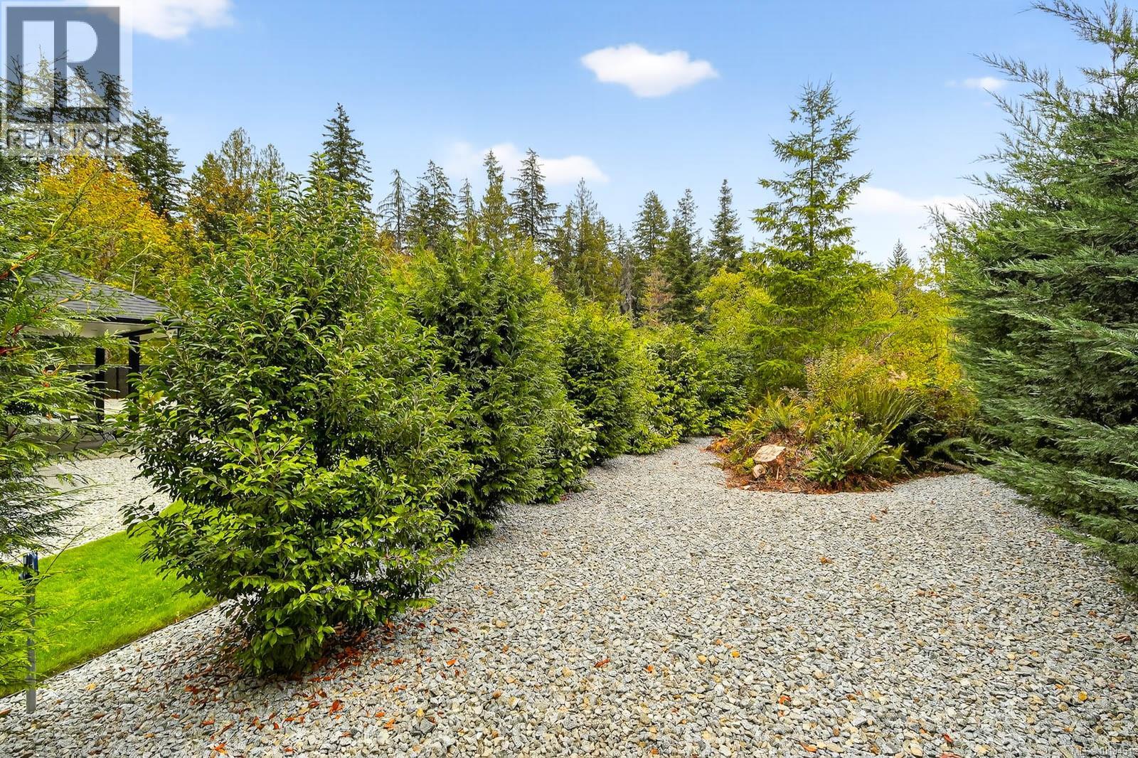 5595 Maebelle Rd, Port Alberni