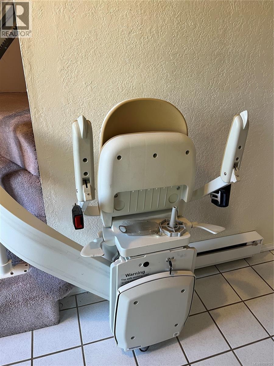 #3 500 Muchalat Pl - 22