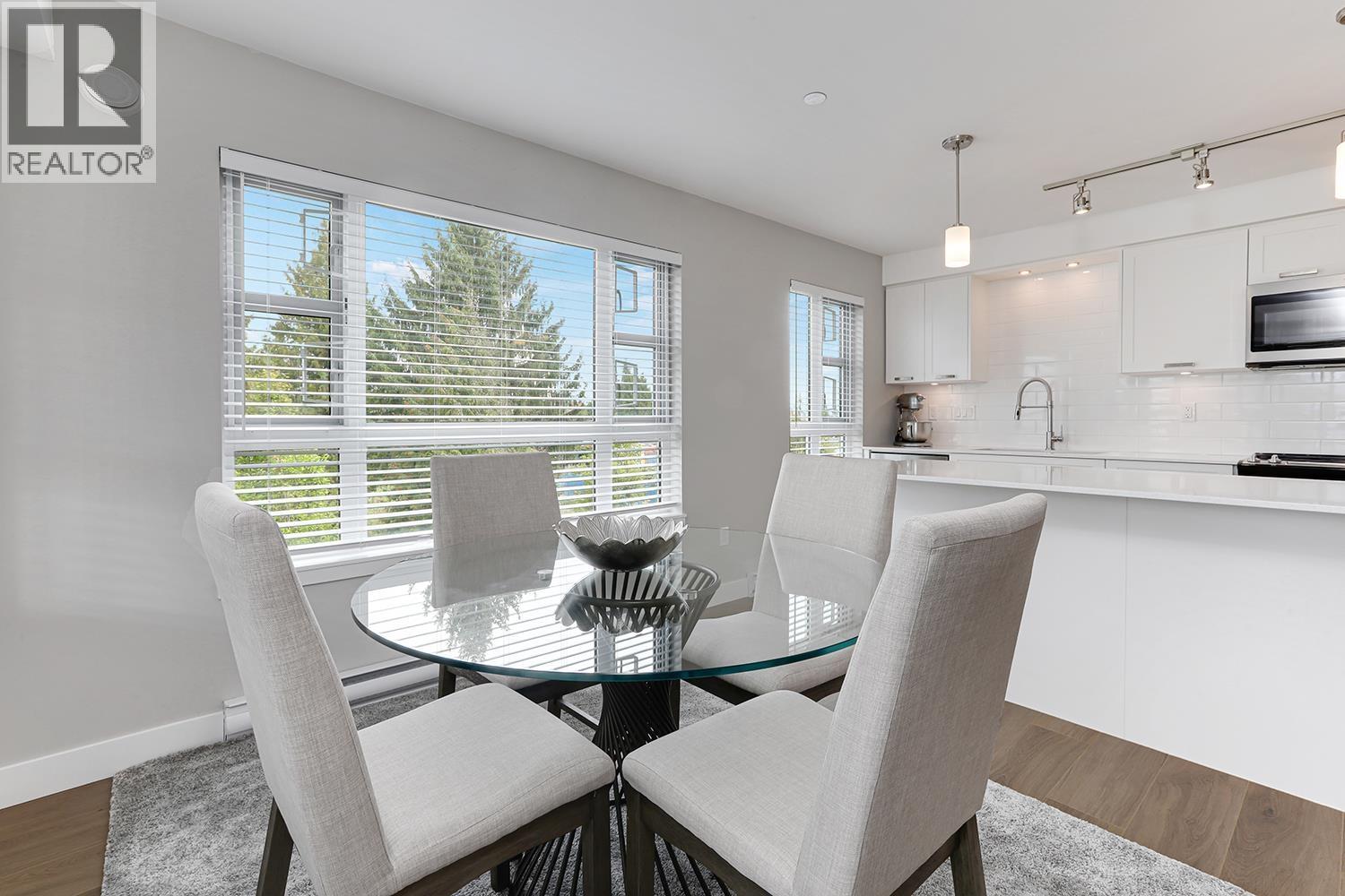 304 22562 121 AVENUE, Maple Ridge