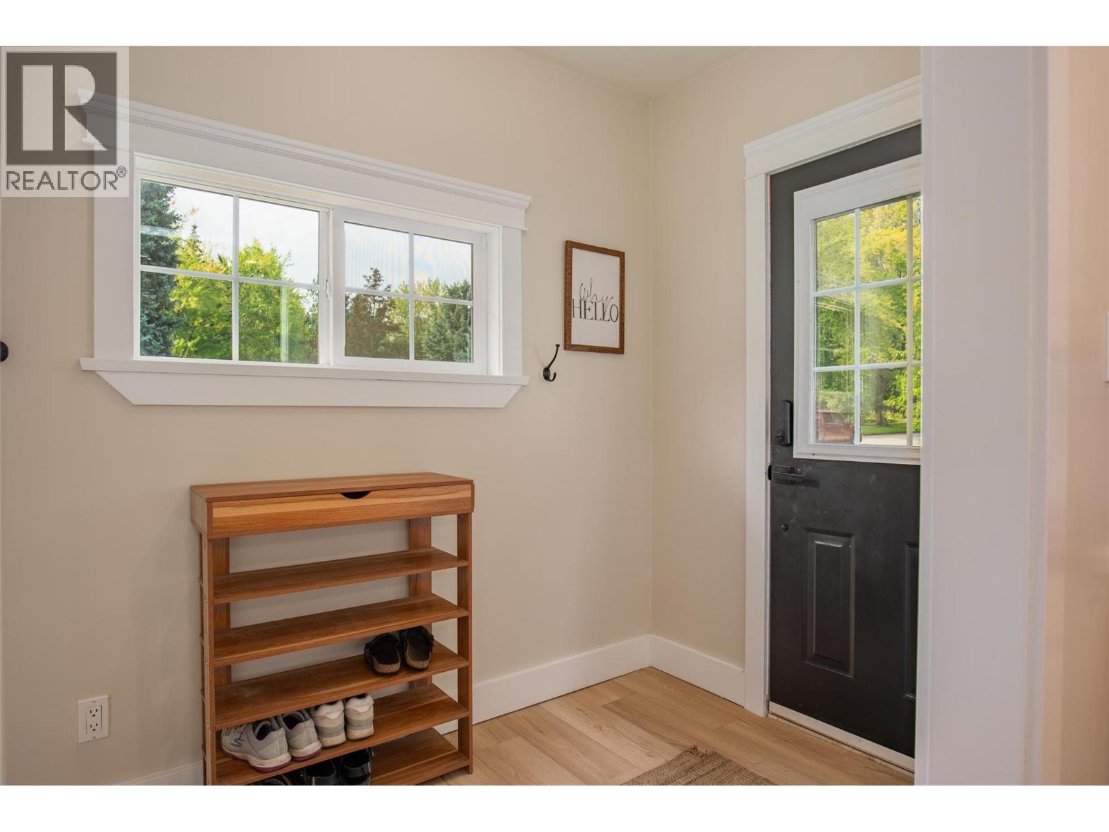 300 KOOTENAY Avenue, Trail