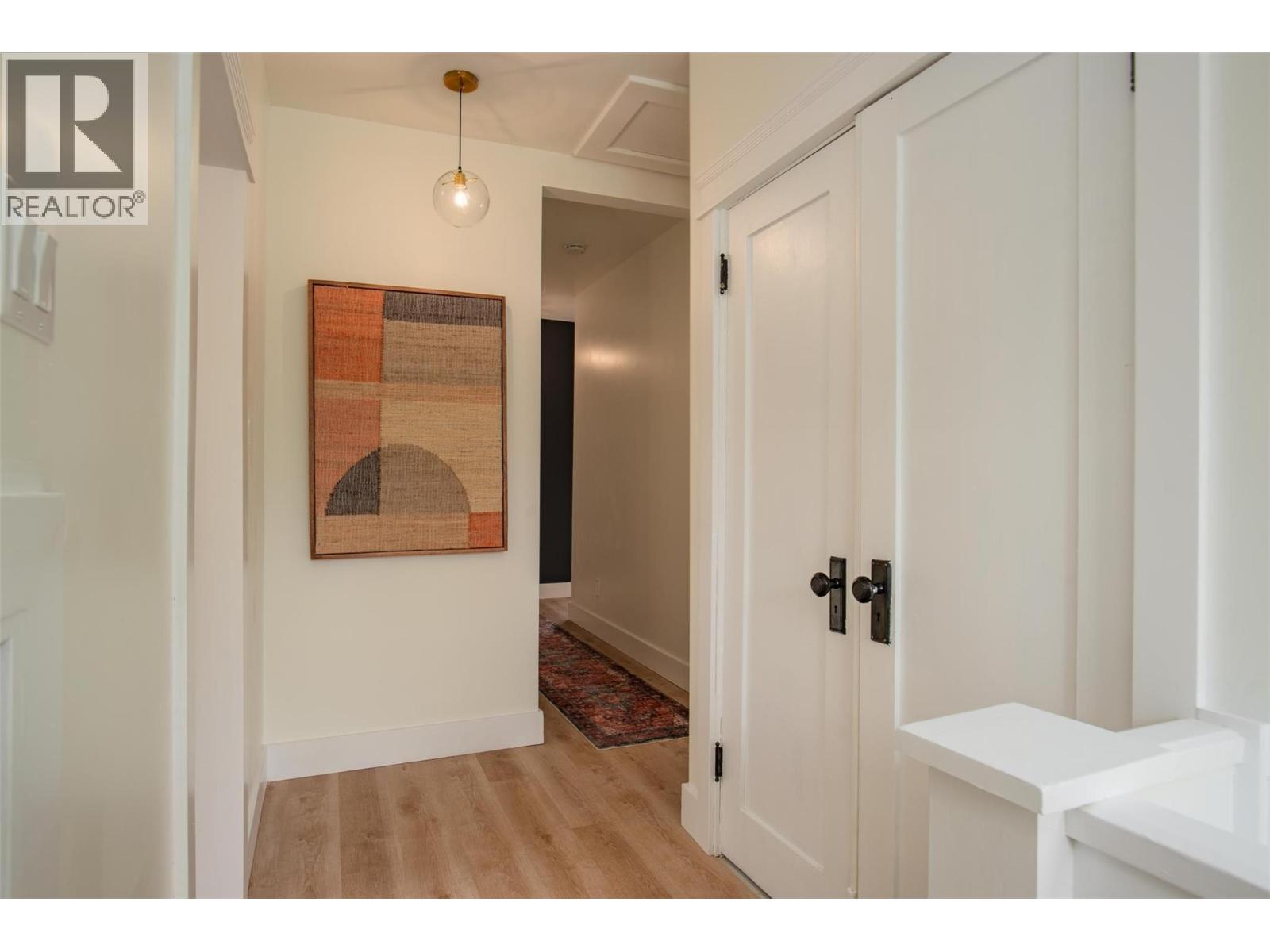 300 KOOTENAY Avenue, Trail