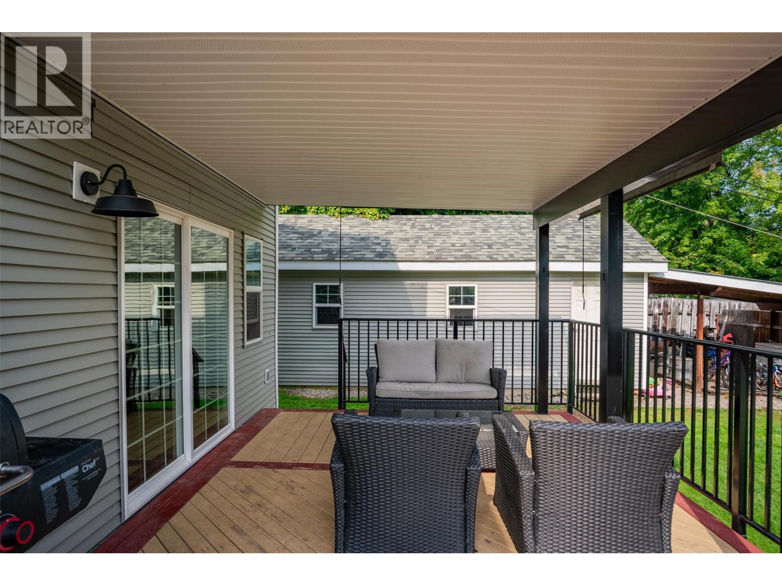 300 KOOTENAY Avenue, Trail