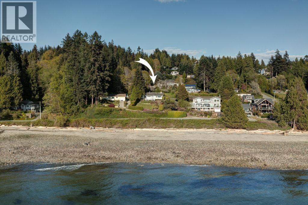 1708 OCEAN BEACH ESPLANADE, Gibsons