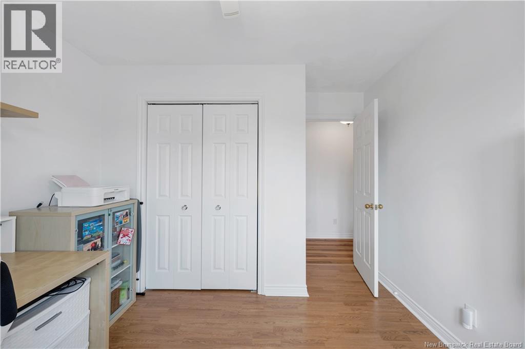 409 Gaspe Street - 39