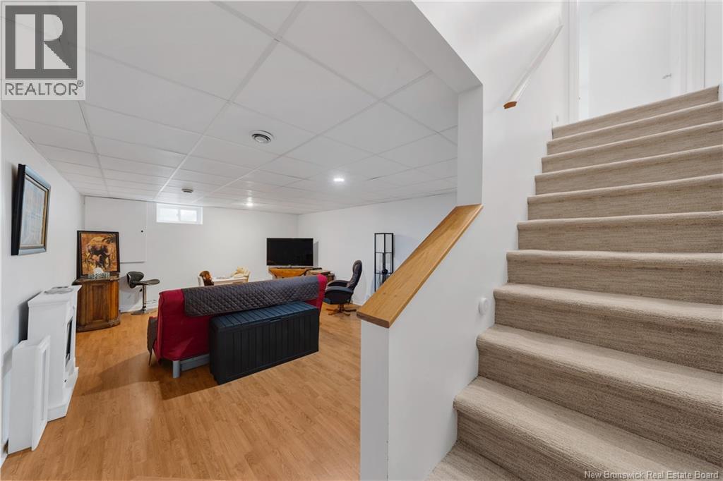 409 Gaspe Street - 40
