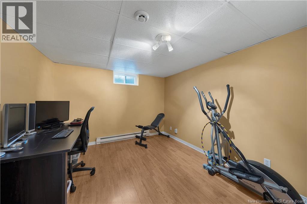 409 Gaspe Street - 48