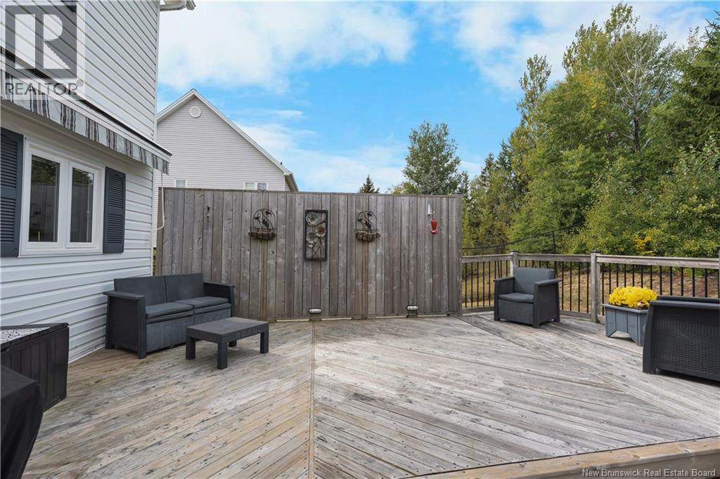 409 Gaspe Street - 9
